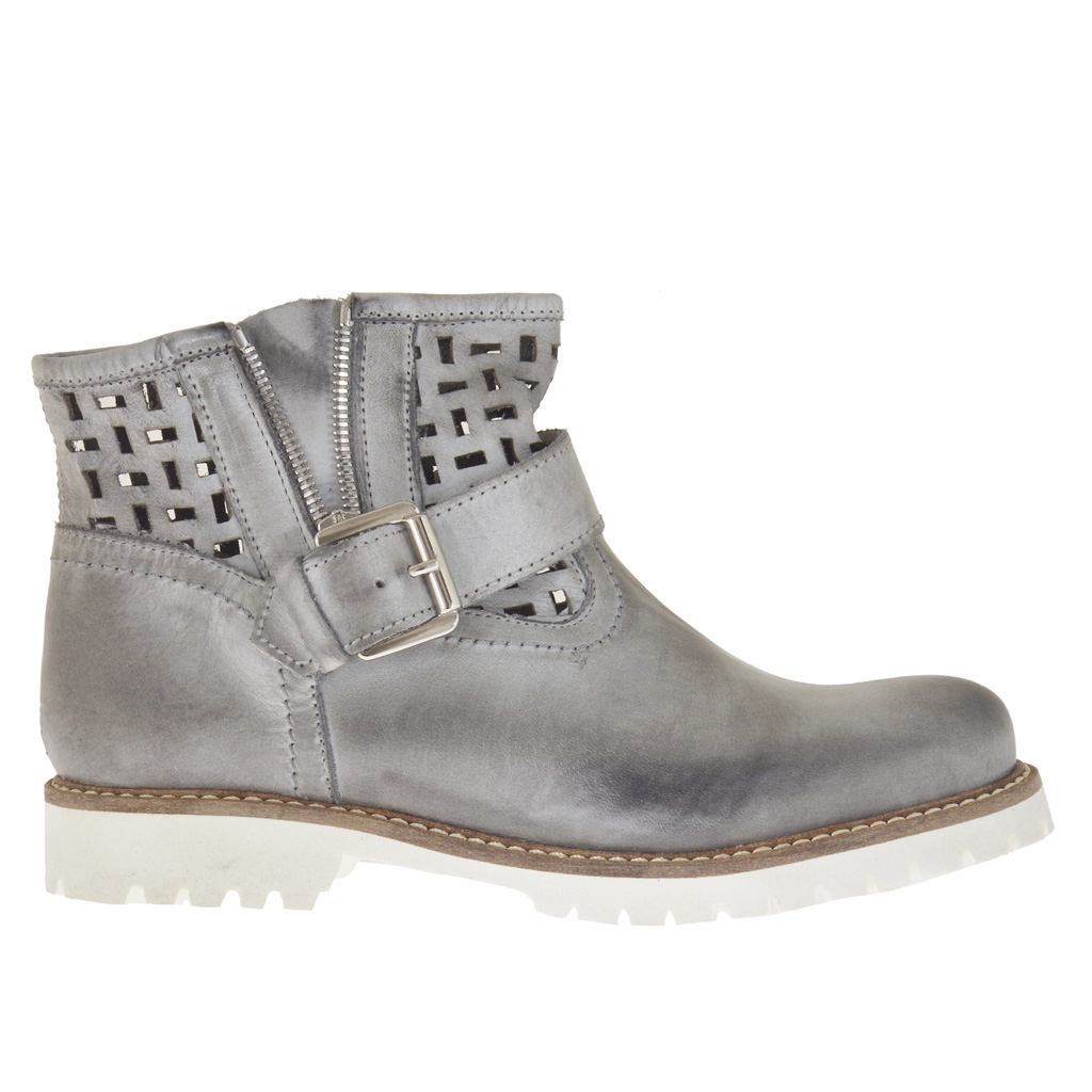 Botines perforados para mujer con hebilla y cremallera en piel anticada gris