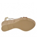 Sandale pour femmes en cuir blanc et brun avec plateforme et talon compensé en liège 9 - Pointures disponibles:  42