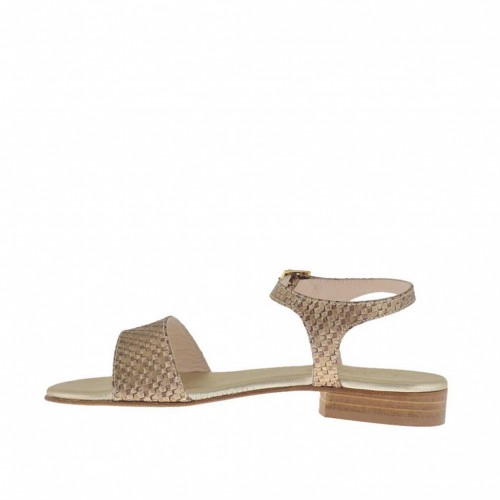 Sandalia para mujer imprimida color bronce con cinturon y tacon 2