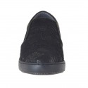 Geschlossener Damenschuh mit Gummibändern aus schwarzem Leder, Lackleder und Spitze Keilabsatz 2 - Verfügbare Größen:  32