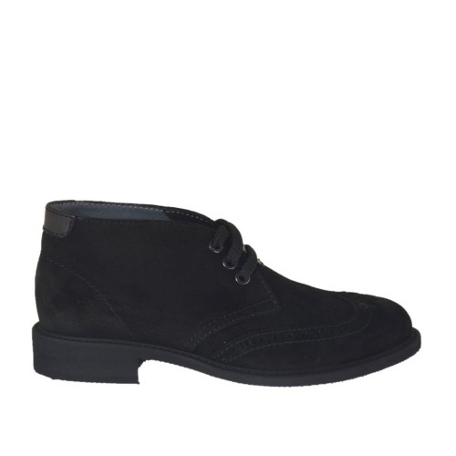 Men's laced shoe in black suede with wingtip and black leather inlays - Available sizes:  47
