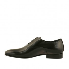 Elegant men's pointy Oxford shoe with laces in black smooth leather - Available sizes:  49, 50 2