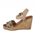 Sandale pour femmes en daim beige avec courroie, strass, plateforme et talon compensé 9 - Pointures disponibles:  42