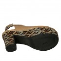 Sandalo accollato con plateau in pelle beige con zeppa rivestita multicolore effetto optical tacco 10 - Misure disponibili: 42