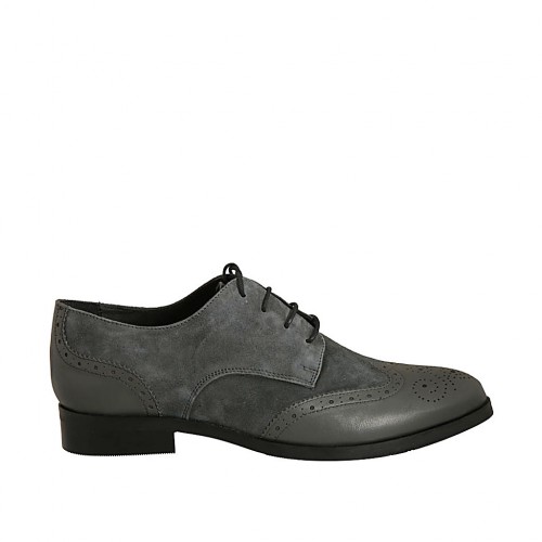 Scarpa stringata derby a punta da donna in pelle e camoscio grigio con  decorazioni Brogue tacco 3