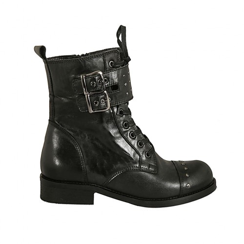 Botin para mujer con cordones, tachuelas, hebillas y cremallera en piel  negra tacon 3