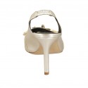 Sandalia para mujer con hebilla y elastico en piel laminada platino tacon 8 - Tallas disponibles:  31, 42, 43
