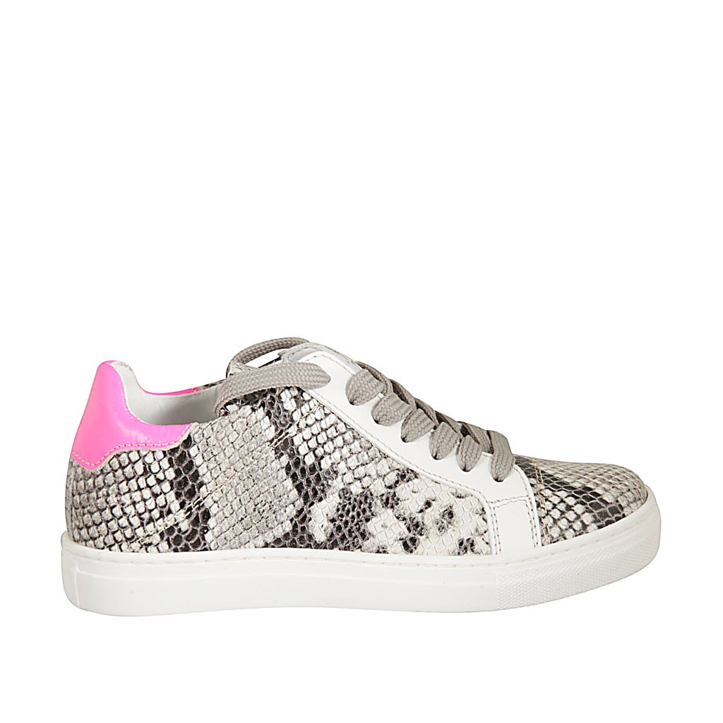 Zapato para mujer con cordones y plantilla extraible en piel blanca y fucsia  y piel imprimida negra y beis cuña 2