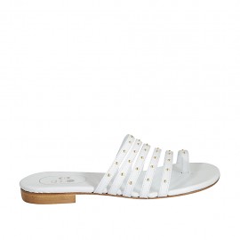 Mules entredoigt avec goujons pour femmes en cuir blanc talon 1 - Pointures disponibles:  33, 43