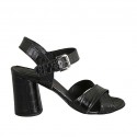 Sandalia para mujer con cinturon en piel imprimida negra tacon 7 - Tallas disponibles:  32