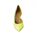 Zapato de salon para mujer con corte lateral en piel amarillo fluorescente tacon 8 - Tallas disponibles:  42