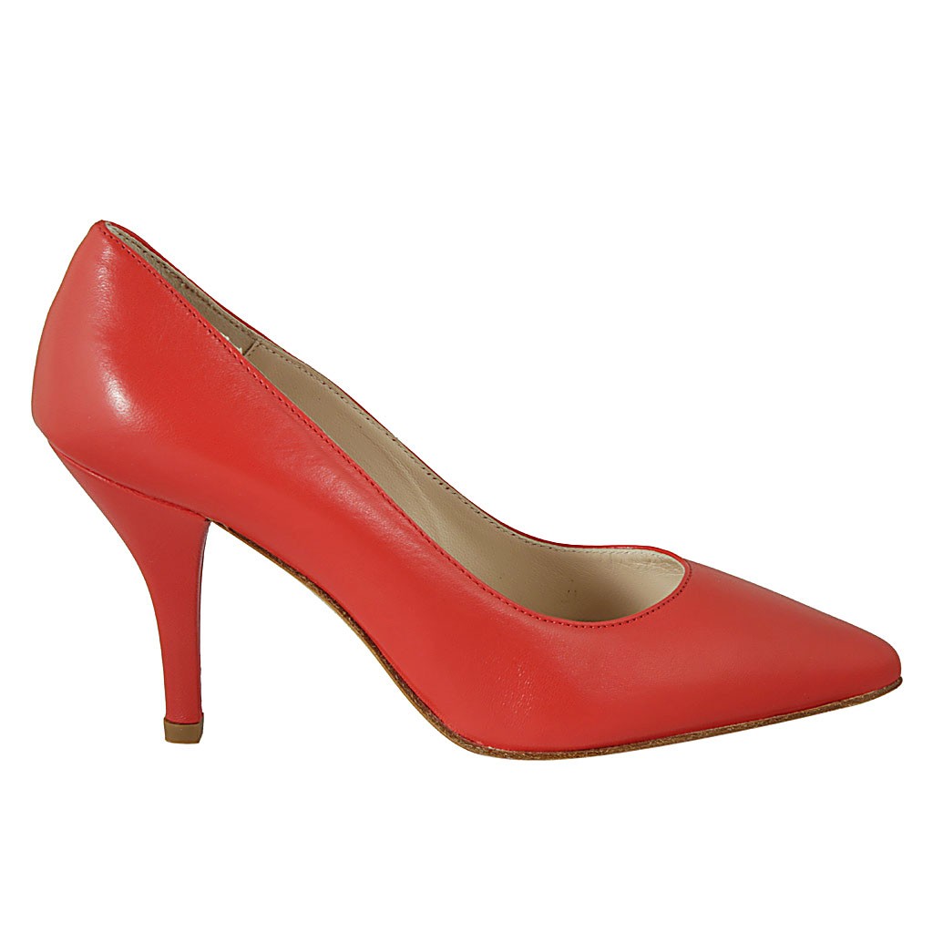 Woman's pointy pump shoe in red leather heel 8
