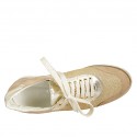 Chaussure à lacets pour femmes en daim beige, cuir lamé platine et tissu pailleté or talon compensé 3 - Pointures disponibles:  42