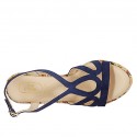 Sandale pour femmes avec plateforme en daim bleu et tissu multicouleur talon compensé 9 - Pointures disponibles:  43, 44