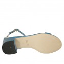 Zapato abierto con cinturon para mujer en charol estampado azul claro tacon 4 - Tallas disponibles:  42