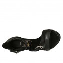 Chaussure ouverte pour femmes avec courroie et boucle en cuir noir talon 11 - Pointures disponibles:  42