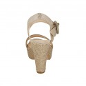 Sandale pour femmes en daim imprimé et lamé taupe avec courroie, plateforme et talon compensé 10 - Pointures disponibles:  43