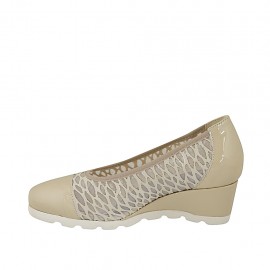 Woman's pump in beige transparent fabric and patent leather with removable insole wedge heel 5 - Available sizes:  42 2