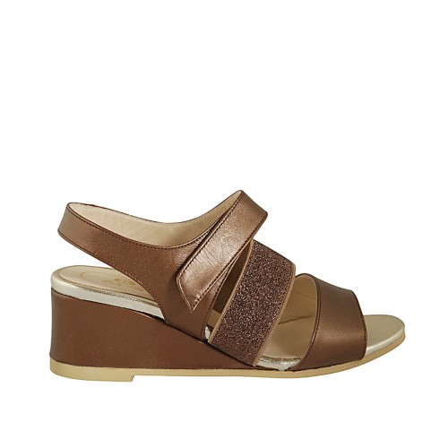 Woman's sandal with glittered elastic band and velcro strap in coppery brown laminated leather wedge heel 5 - Available sizes:  42, 43, 44
