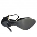 Zapato abierto para mujer con accesorio en gamuza negra y piel platino tacon 11 - Tallas disponibles:  42