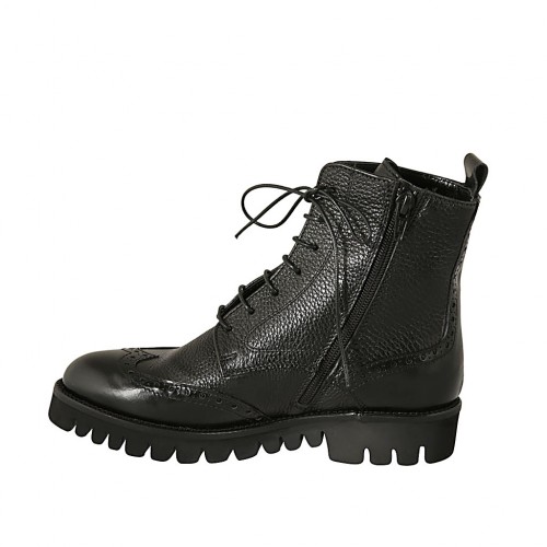 wingtip zipper boots