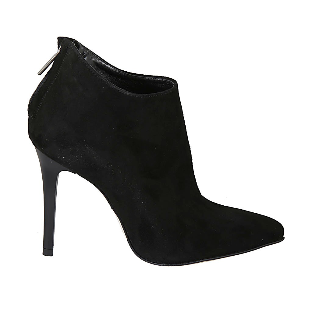 Woman's pointy ankle boot with posterior zipper in black suede heel 10