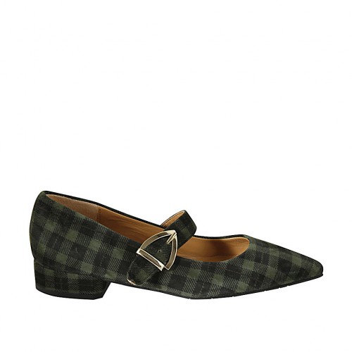 Woman's pump in plaid green and black...