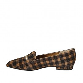 Woman's pointy loafer in... 2