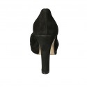 Woman's pointy pump in black suede with platform and heel 10 - Available sizes:  31