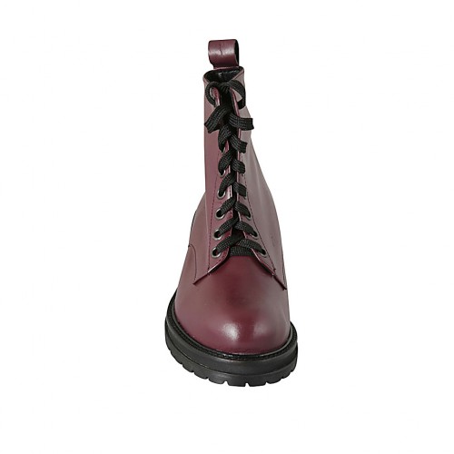 Botines Planos Granates De Cordones Y Con Cremallera Lateral Owel | Querol
