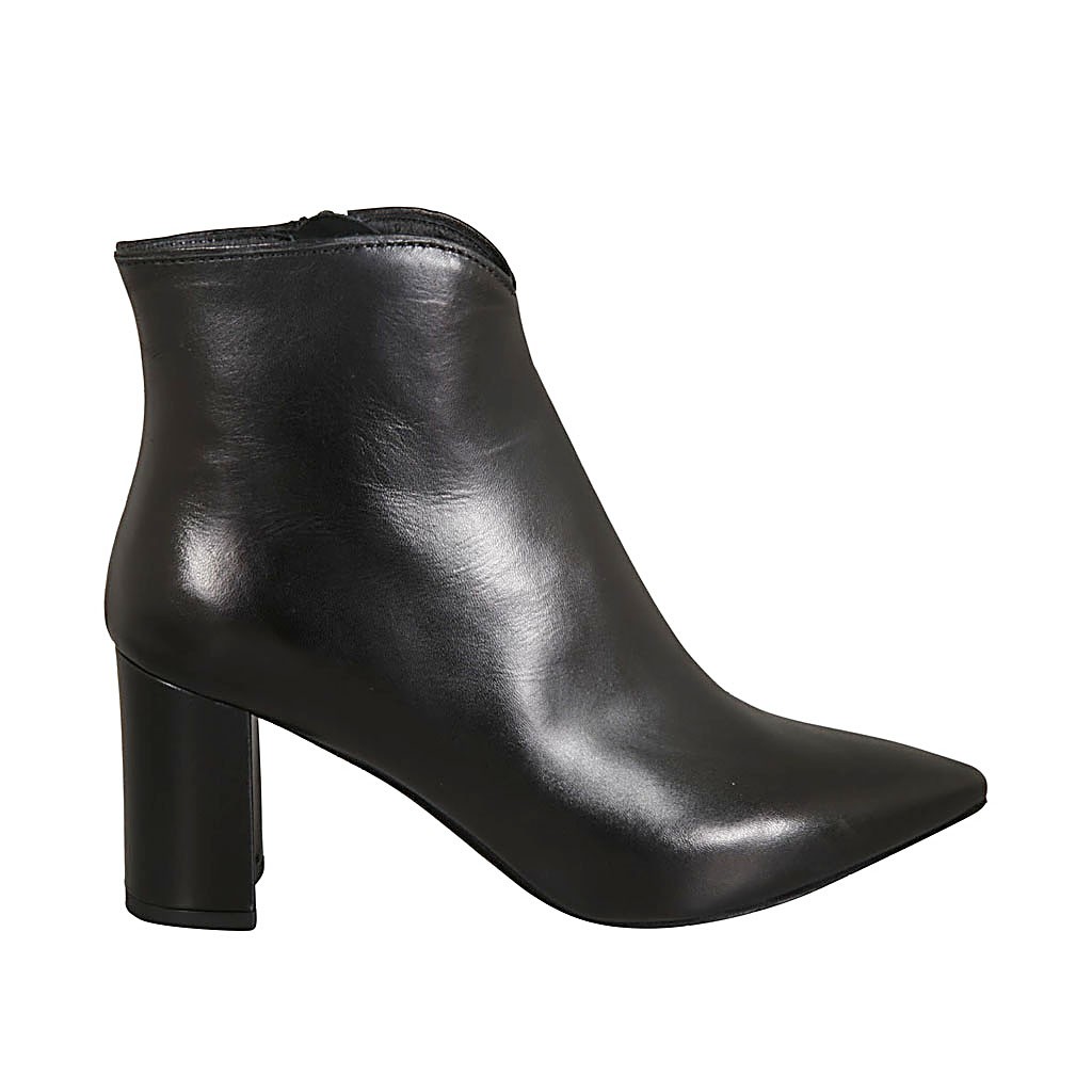 total motion novalie bootie 2