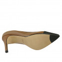 Zapato de salon puntiagudo para mujer en piel brun claro, negra y blanca tacon 8 - Tallas disponibles:  31, 42