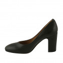 Woman's pump in black leather heel 8 - Available sizes:  32