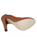 Zapato de salon para mujer en piel de color cuero con plataforma tacon 11 - Tallas disponibles:  32