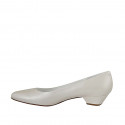 Woman's pump in pearly ivory leather with heel 3 - Available sizes:  33