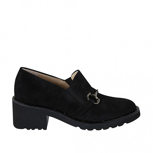 Woman's highfronted shoe with elastics, studs and chain in black suede heel 5 - Available sizes:  43