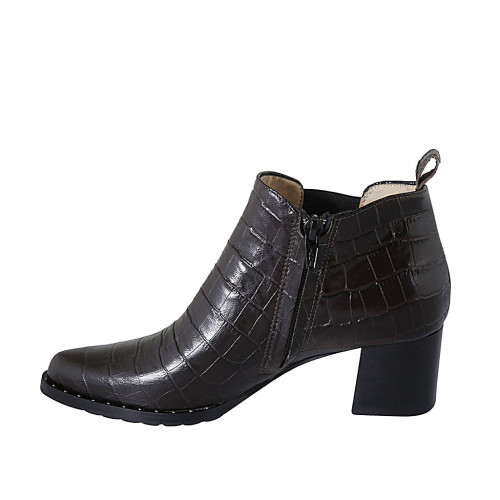 Botines a punta para mujer con cremallera, tachuelas y elastico en piel  estampada marron tacon 5