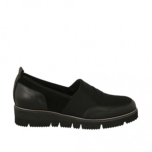 Woman's shoe in black elastic fabric, leather and suede wedge heel 3