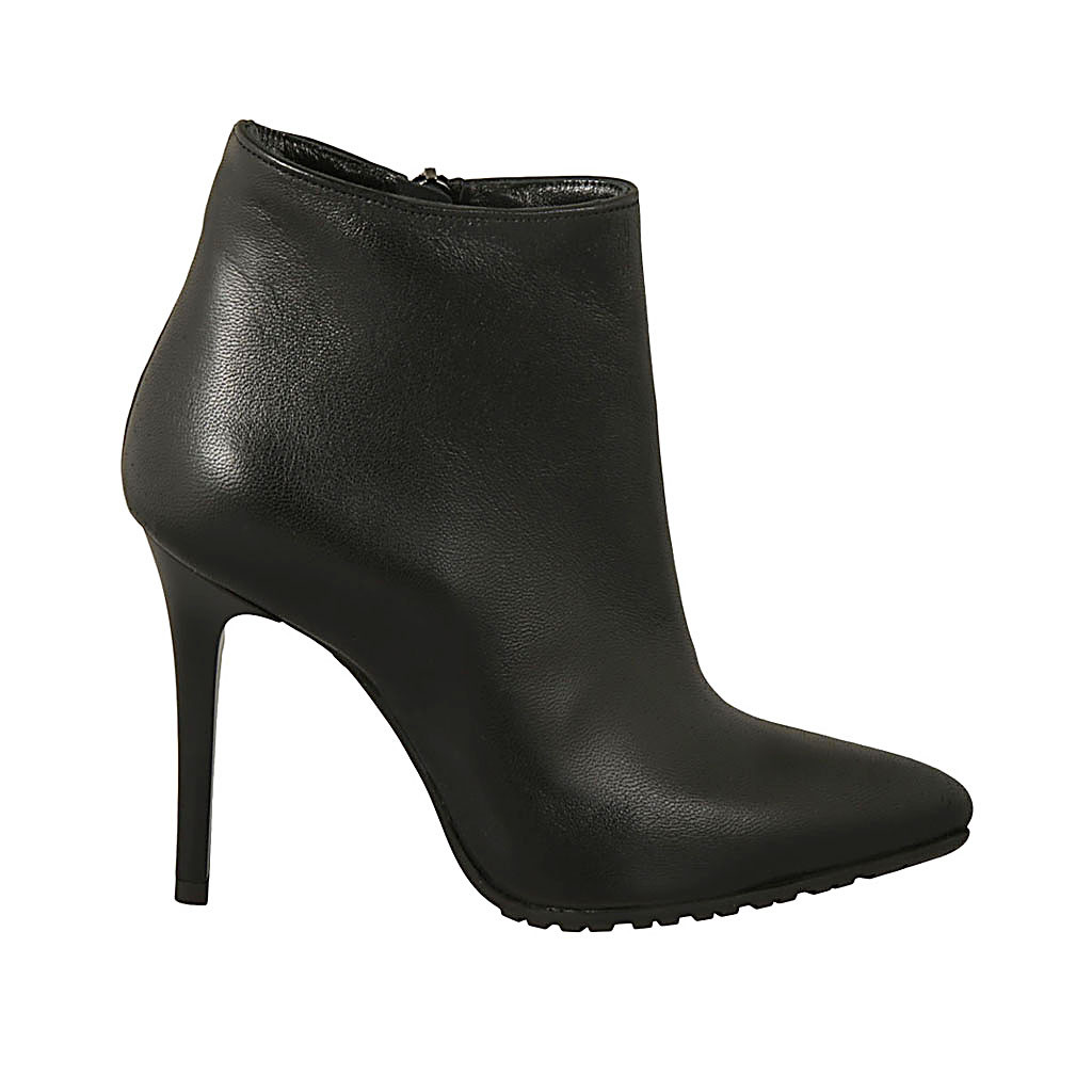 Botines a punta para mujer con cremallera lateral en piel negra tacon 10