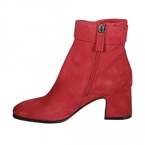 Bottine rouge 2025 daim