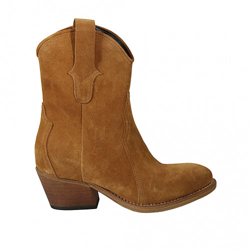 Botines tejanos para mujer con cremallera en gamuza brun claro tacon 5