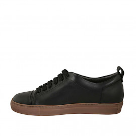Zapato deportivo con cordones, puntera y plantilla extraible para hombre en piel de color negro - Tallas disponibles:  37, 38 2