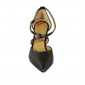 Chaussure ouverte à bout pointu pour femmes avec courroie croisée en cuir noir talon 8 - Pointures disponibles:  42