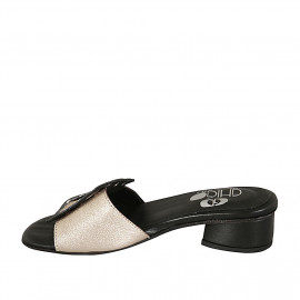 Sabot da donna in pelle nera e laminata rame con borchie tacco 3 - Misure disponibili: 32 2