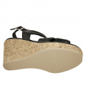 Sandale pour femmes en cuir noir avec plateforme et talon compensé 9 - Pointures disponibles:  42, 43