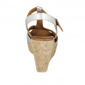 Sandale pour femmes avec plateforme et courroie en cuir lamé argent talon compensé 9 - Pointures disponibles:  42, 43