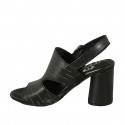 Sandalo da donna in pelle forata tagliata nera tacco 7 - Misure disponibili: 32, 43