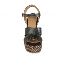 Sandalia para mujer con cinturon y plataforma en piel negra cuña trensada 12 - Tallas disponibles:  42, 43, 44
