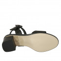 Sandalo da donna con cinturino in pelle stampata nera tacco 5 - Misure disponibili: 44