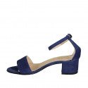 Zapato abierto para mujer con cinturon en gamuza azul aciano tacon 4 - Tallas disponibles:  43